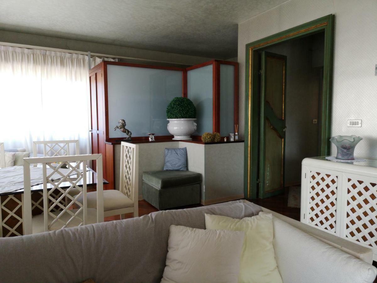 Apartament La Terrazza Di Jenny Palermo Zewnętrze zdjęcie